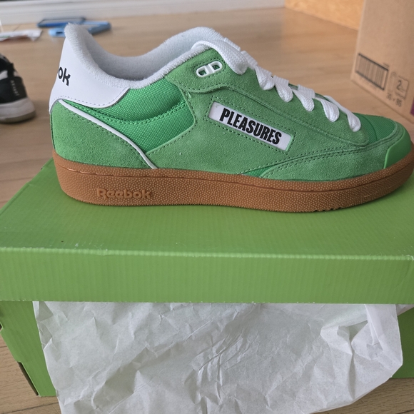 Reebok Other - Reebok Club C Chalk/Green Casual Sneakers